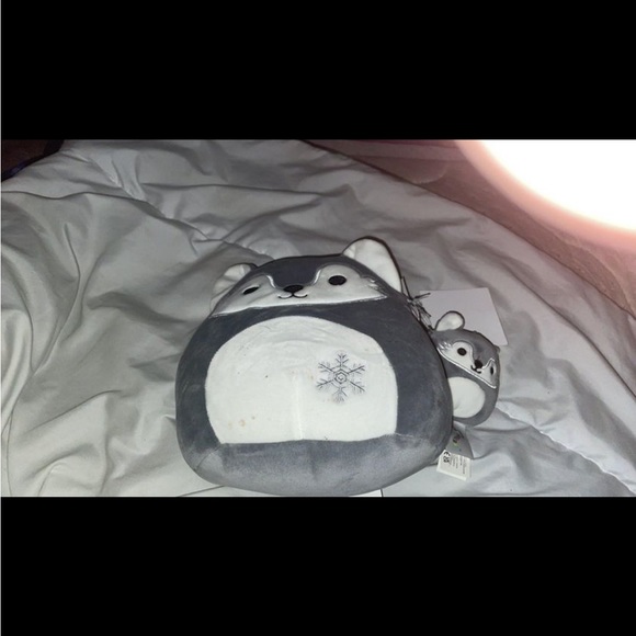 Squishmallows —> Lena (No Tags) and Willy (BNWT (Mallows & Minis) ) - Picture 2 of 2